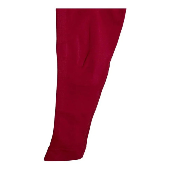 Lululemon Zone In Crop Cranberry Red Leggings-sz approx 4 - Picture 8 of 9